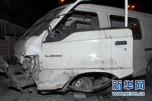 汽车爆炸安全距离,汽车爆炸安全距离与持续计划实施，探讨未来的安全与可持续发展策略,统计解答解析说明_超值版72.48.88