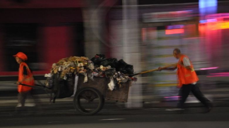 电动车出行