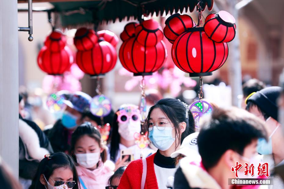 上海迪士尼将开启中国新年模式