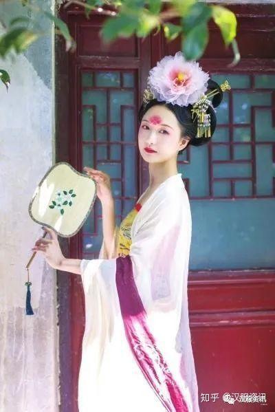 宝玉妆造（或英气妆造）